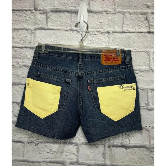 Levi’s 505 upcycled cutoff patchwork denim shorts, size 27. - Picture 4 of 10